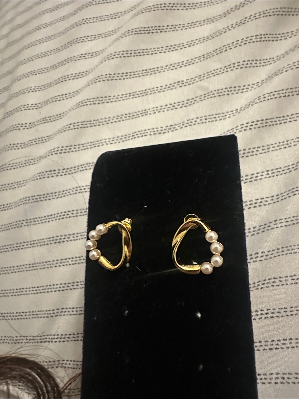 Gold Tone Pearl Accent Hoop Earrings